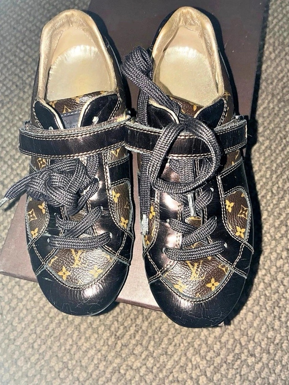 Louis Vuitton Toddler Shoes EU 31/ Size 13